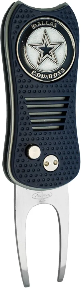 Team Golf NFL Switchblade Divot Tool with Double-Sided Magnetic Ball Marker, Features Patented Single Prong Design, Causes Less Damage to Greens, Switchblade Mechanism