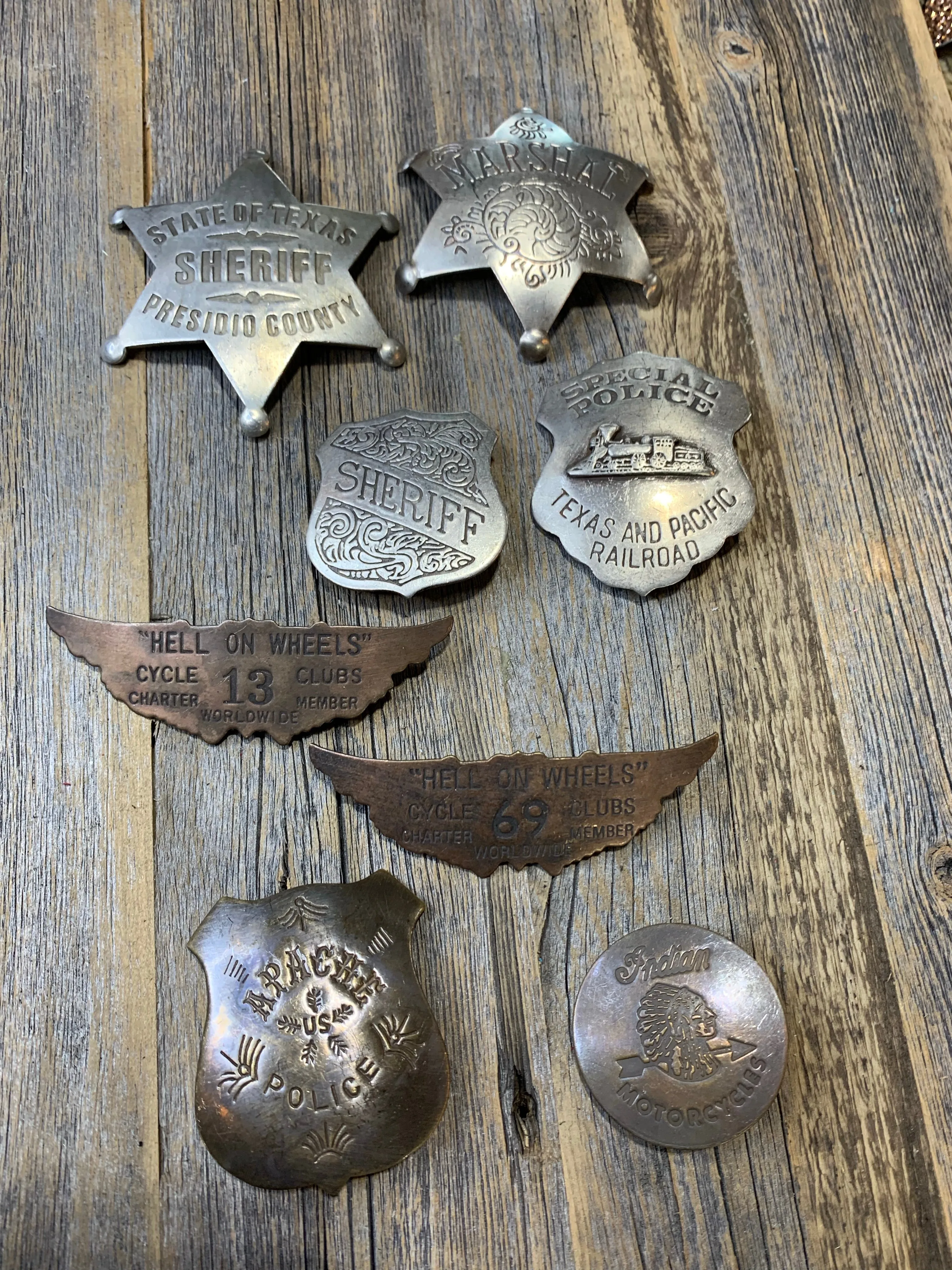 Vintage Badges -7 styles